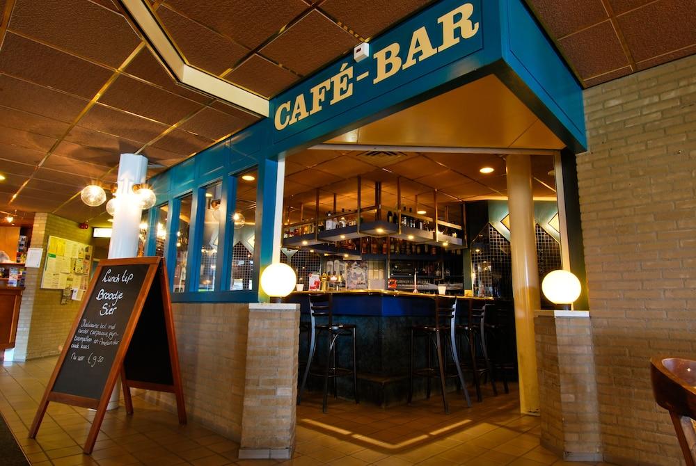 Fletcher Hotel-Restaurant Amelander Kaap Hollum  Exterior photo